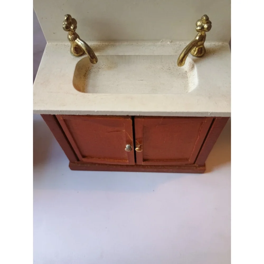 Vintage Wooden Dollhouse Miniature Bathroom Furniture Pieces Sink Tub &‎ Toilet
